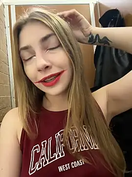 Sunny   Bunny online show from 31, 10, 2025