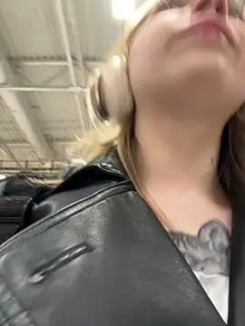 Sunny   Bunny online show from 9, 3, 2025