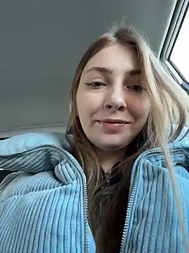 Snapshot of Sunny___Bunny chatting on 1, 2, 2026 Sunny Bunny online show from 1, 2, 2026