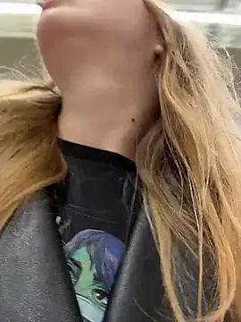 Sunny   Bunny online show from 7, 10, 2025