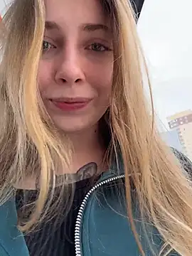 Sunny   Bunny online show from 3, 5, 2026