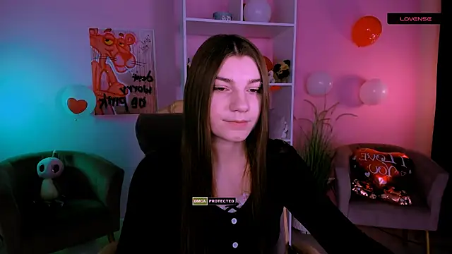 pure radiance1 online show from 24, 2, 2025