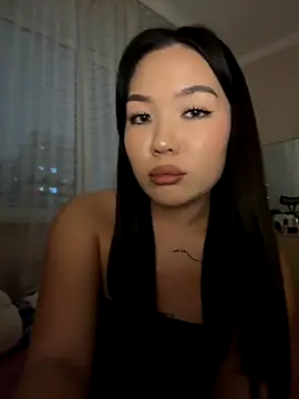 Snapshot of makota_rey chatting on 10, 11, 2025 makota rey online show from 10, 11, 2025