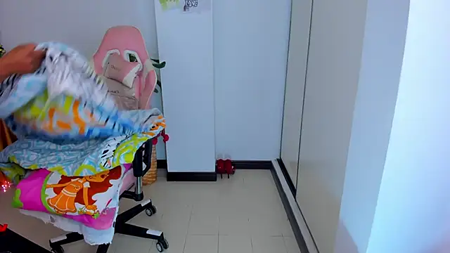 Snapshot of Michel_Jones chatting on 27, 2, 2025 Michel Jones online show from 27, 2, 2025