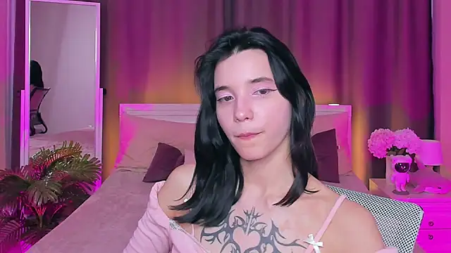 as1an girlfriend online show from 14, 3, 2025