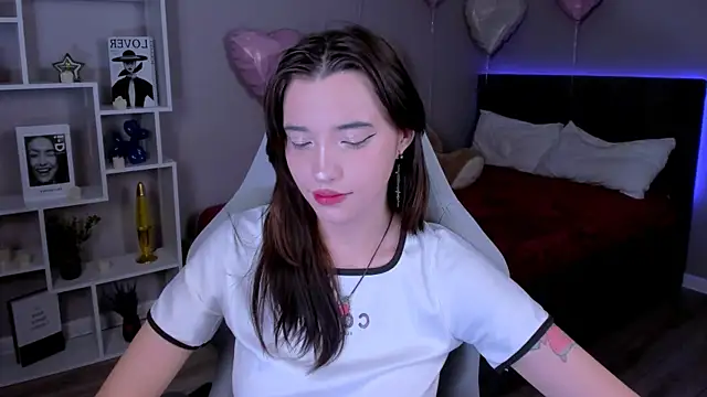 as1an girlfriend online show from 16, 3, 2026