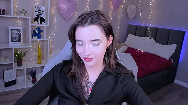 as1an girlfriend online show from 11, 3, 2026