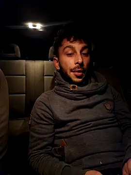 Snapshot of Iulianmarius12 chatting on 24, 2, 2026 Iulianmarius12 online show from 24, 2, 2026