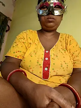 Snapshot of tinabhabhi chatting on 19, 7, 2026 tinabhabhi online show from 19, 7, 2026
