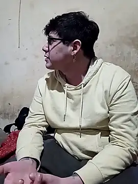 thecatblack1998 online show from 21, 4, 2026