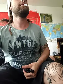 Ozomitro online show from 10, 9, 2025