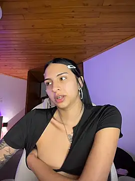 Snapshot of Hilary_pinkk chatting on 26, 6, 2026 Hilary pinkk online show from 26, 6, 2026