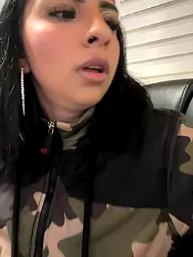 Hilary pinkk online show from 12, 10, 2025