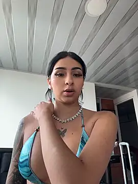 Hilary pinkk online show from 18, 5, 2026