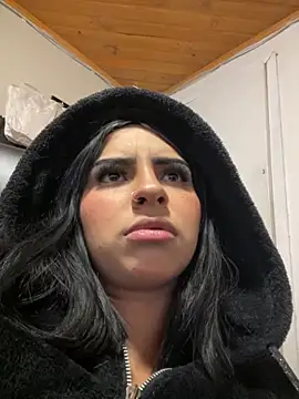 Hilary pinkk online show from 28, 10, 2025