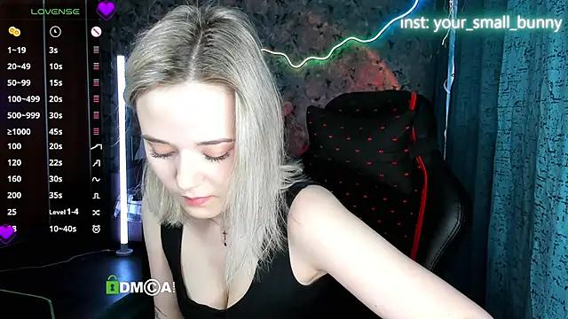 Snapshot of Your_small_bunny chatting on 7, 6, 2026 Your small bunny online show from 7, 6, 2026