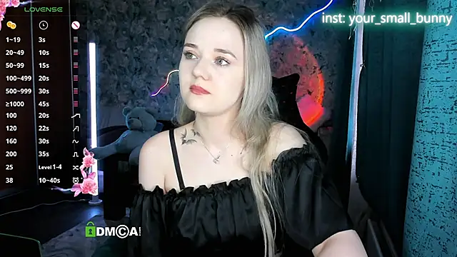 Snapshot of Your_small_bunny chatting on 25, 4, 2026 Your small bunny online show from 25, 4, 2026
