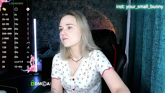 Snapshot of Your_small_bunny chatting on 17, 7, 2026 Your small bunny online show from 17, 7, 2026