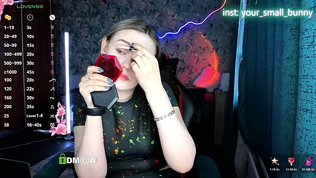 Your small bunny online show from 11, 4, 2026