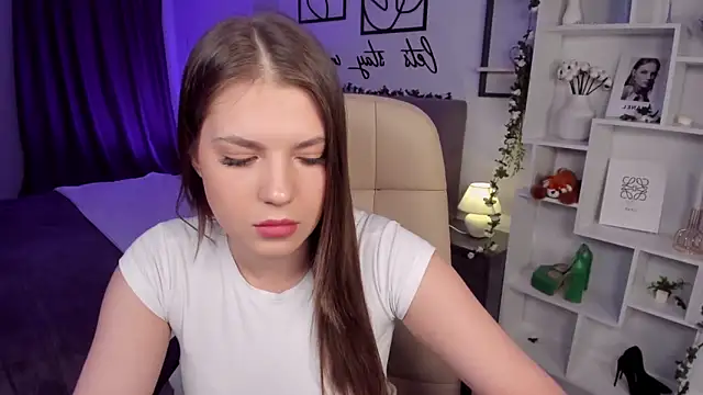 BellaSweetHeart online show from 8, 6, 2026