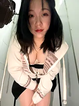 Snapshot of Xixi-Gala chatting on 6, 12, 2024 Xixi-Gala online show from 6, 12, 2024