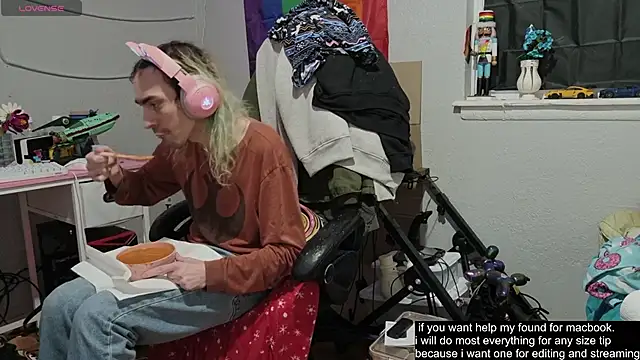 tallnerdyguy online show from 1, 12, 2025