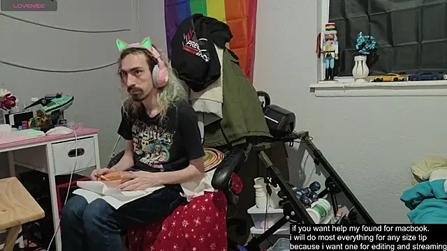 tallnerdyguy online show from 23, 11, 2025