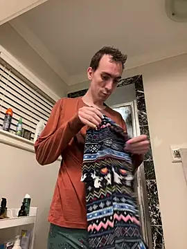 tallnerdyguy online show from 28, 6, 2026