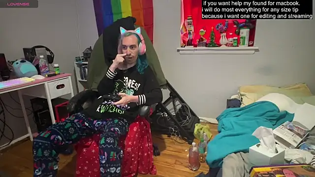 tallnerdyguy online show from 17, 3, 2025