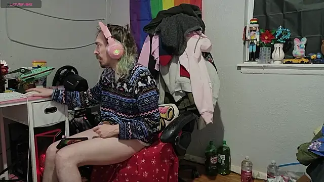 tallnerdyguy online show from 3, 2, 2026