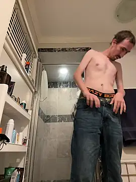 tallnerdyguy online show from 5, 8, 2026