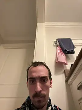 Snapshot of tallnerdyguy chatting on 13, 6, 2026 tallnerdyguy online show from 13, 6, 2026