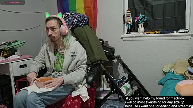 tallnerdyguy online show from 5, 11, 2025