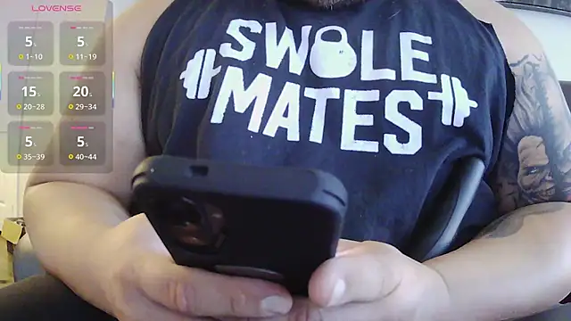 Snapshot of Strong_Bear89 chatting on 23, 9, 2025 Strong Bear89 online show from 23, 9, 2025