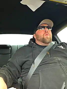 Snapshot of Strong_Bear89 chatting on 19, 2, 2025 Strong Bear89 online show from 19, 2, 2025