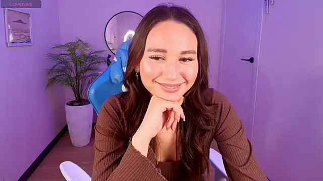 margeriTirell online show from 27, 9, 2025