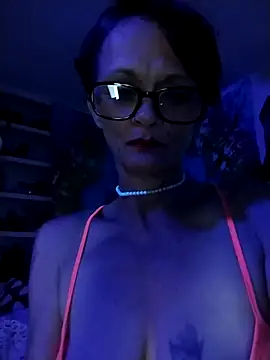 ivylee31 online show from 14, 4, 2026