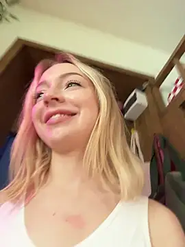 Snapshot of melissa_grr chatting on 16, 2, 2026 melissa grr online show from 16, 2, 2026