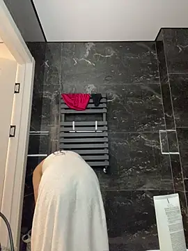 CurlyLara online show from 10, 11, 2025