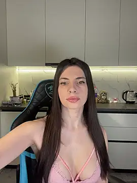 CurlyLara online show from 6, 3, 2026