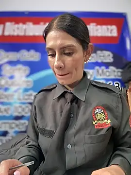 Alysson-- online show from 16, 10, 2025