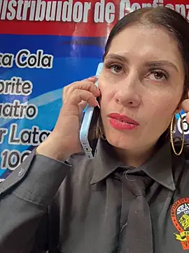 Alysson-- online show from 13, 11, 2025