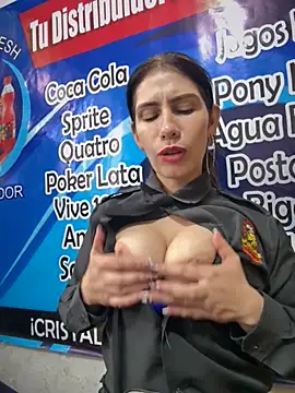 Alysson-- online show from 30, 10, 2025