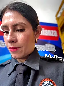 Alysson-- online show from 20, 10, 2025