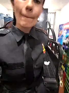 Alysson-- online show from 28, 9, 2025