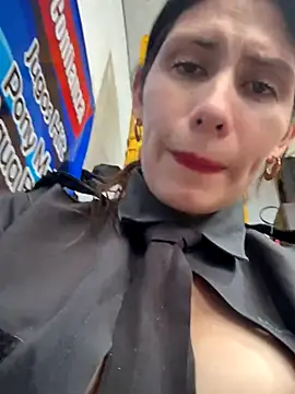 Alysson-- online show from 10, 11, 2025