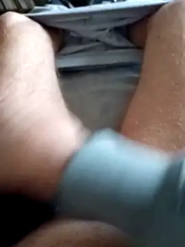 Alexbichaude online show from 16, 2, 2026