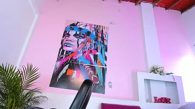 lunoxx  online show from 11, 1, 2025