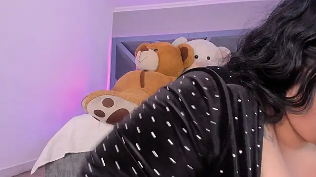 Snapshot of AmberiniHoffman chatting on 11, 10, 2025 AmberiniHoffman online show from 11, 10, 2025