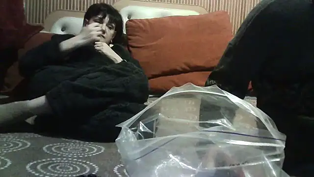 Snapshot of AlanaLaDream chatting on 26, 10, 2025 AlanaLaDream online show from 26, 10, 2025